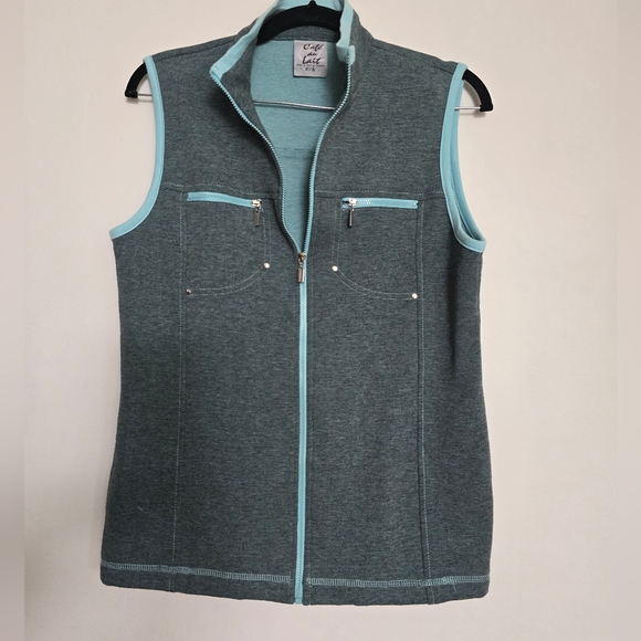 Cafe au Lait Canada Women’s Zip Vest Sleeveless Light Blue - Picture 1 of 3